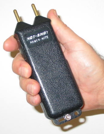 Hot-Shot Power-Mite <br> Handheld Livestock Prod, 9 Volt<br> Hot Shot PM